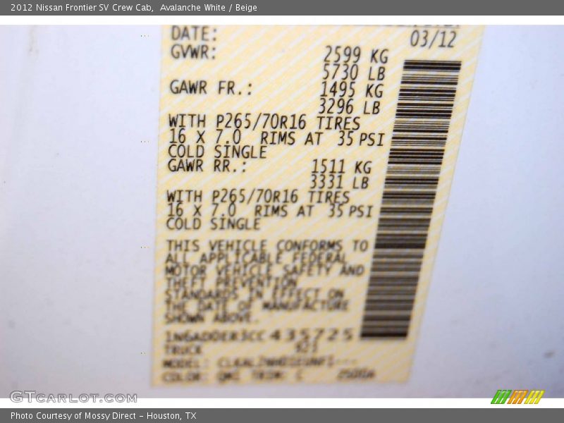 Avalanche White / Beige 2012 Nissan Frontier SV Crew Cab