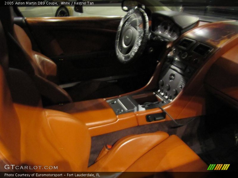 White / Kestrel Tan 2005 Aston Martin DB9 Coupe