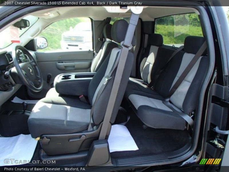 Black / Dark Titanium Gray 2007 Chevrolet Silverado 1500 LS Extended Cab 4x4
