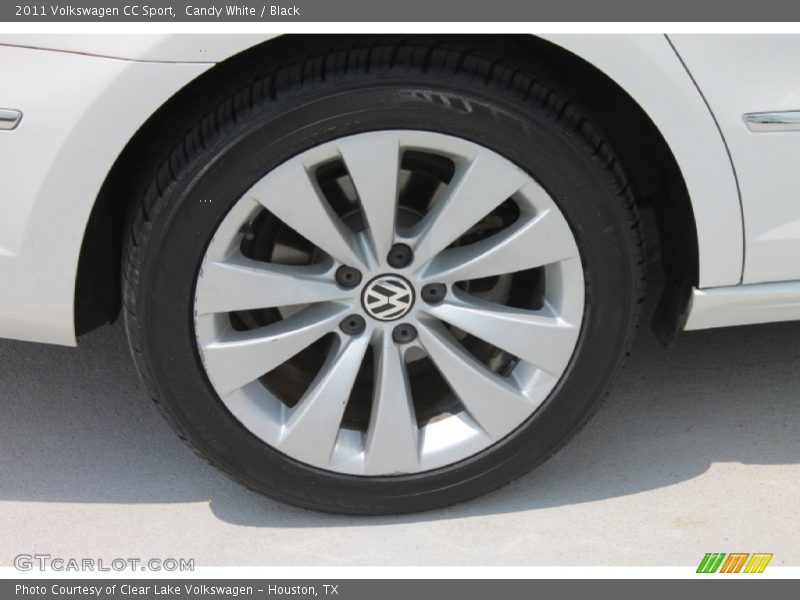 Candy White / Black 2011 Volkswagen CC Sport