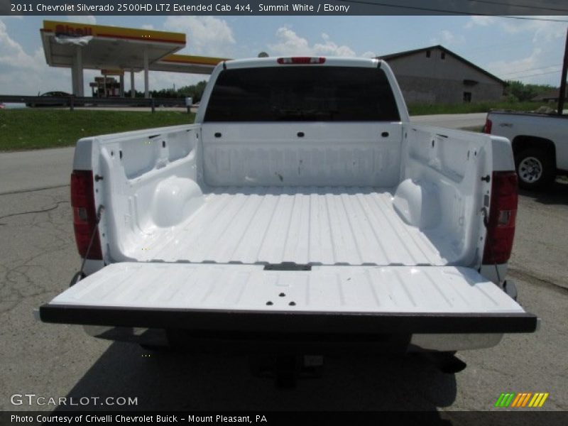  2011 Silverado 2500HD LTZ Extended Cab 4x4 Trunk