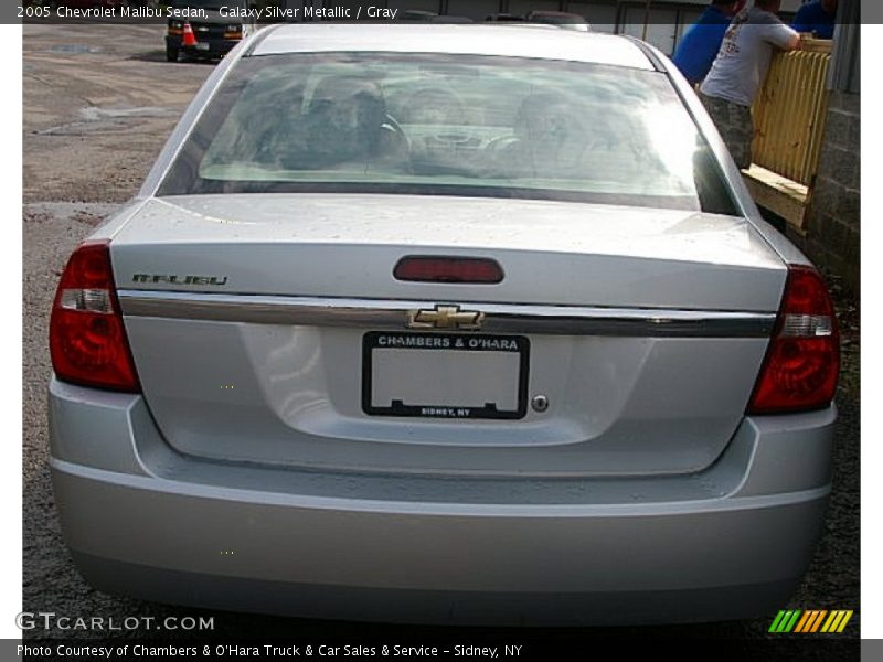 Galaxy Silver Metallic / Gray 2005 Chevrolet Malibu Sedan