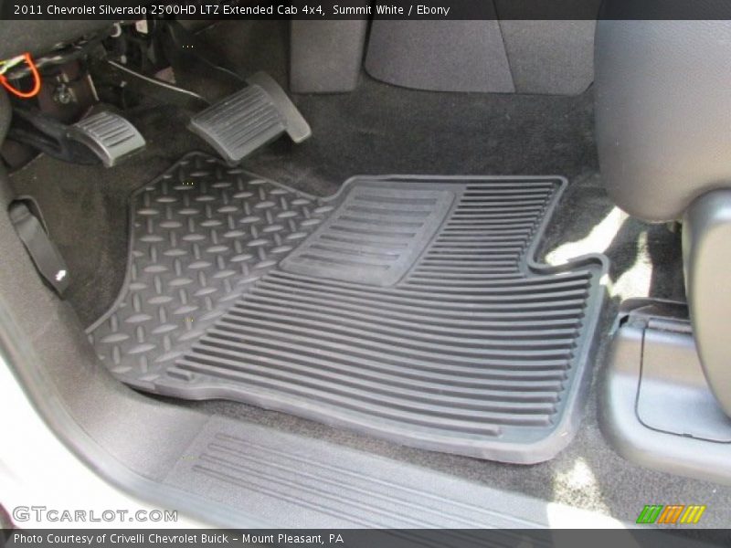 Summit White / Ebony 2011 Chevrolet Silverado 2500HD LTZ Extended Cab 4x4
