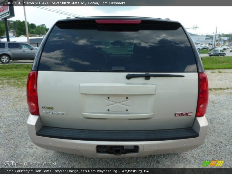 Silver Birch Metallic / Cocoa/Light Cashmere 2007 GMC Yukon SLT 4x4