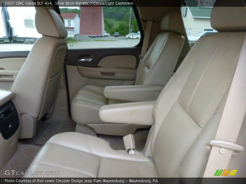 Silver Birch Metallic / Cocoa/Light Cashmere 2007 GMC Yukon SLT 4x4