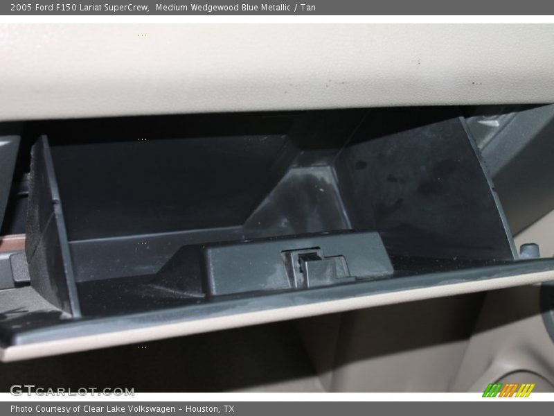 Medium Wedgewood Blue Metallic / Tan 2005 Ford F150 Lariat SuperCrew