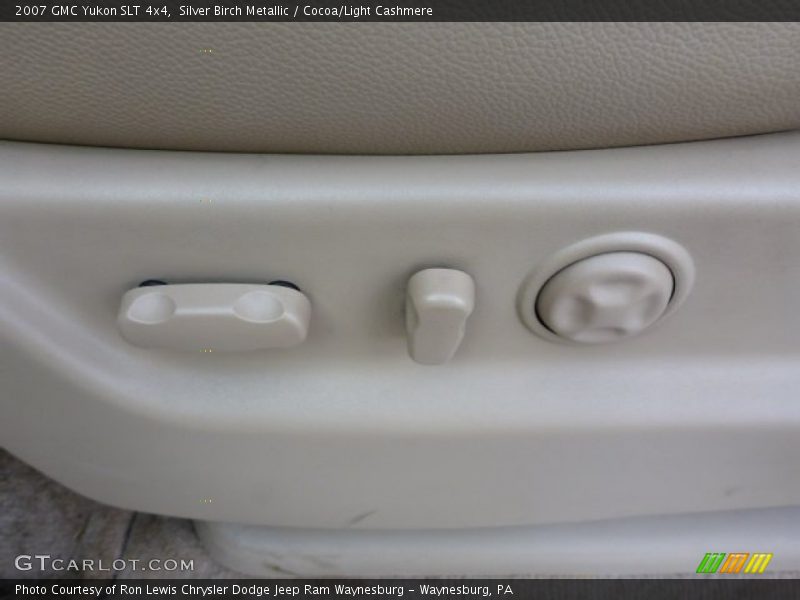 Silver Birch Metallic / Cocoa/Light Cashmere 2007 GMC Yukon SLT 4x4