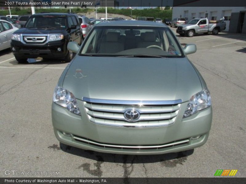 Silver Pine Pearl / Ivory 2007 Toyota Avalon XLS