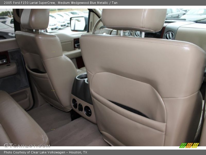 Medium Wedgewood Blue Metallic / Tan 2005 Ford F150 Lariat SuperCrew