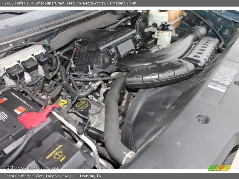  2005 F150 Lariat SuperCrew Engine - 5.4 Liter SOHC 24-Valve Triton V8