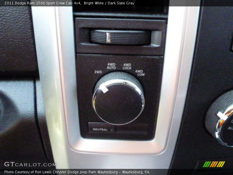 Bright White / Dark Slate Gray 2011 Dodge Ram 1500 Sport Crew Cab 4x4