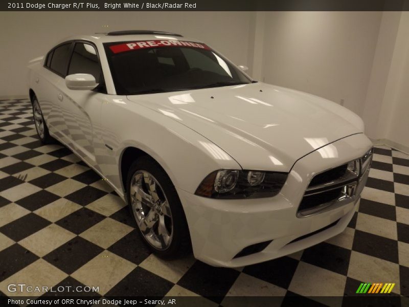 Bright White / Black/Radar Red 2011 Dodge Charger R/T Plus
