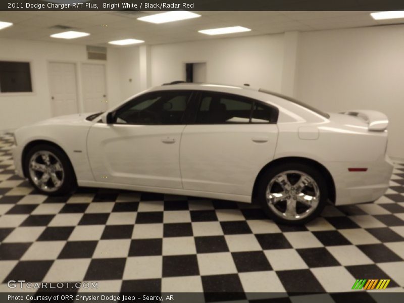 Bright White / Black/Radar Red 2011 Dodge Charger R/T Plus