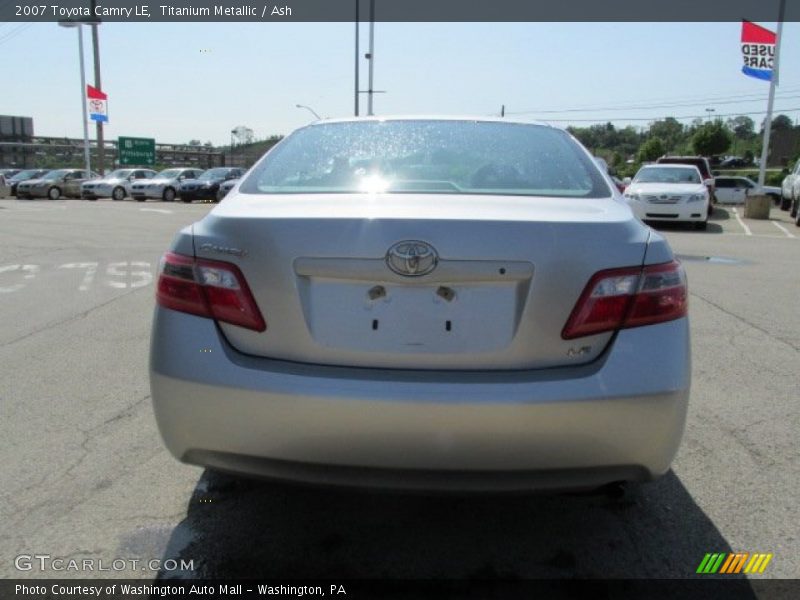 Titanium Metallic / Ash 2007 Toyota Camry LE