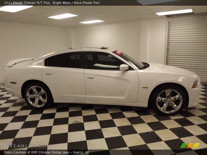 Bright White / Black/Radar Red 2011 Dodge Charger R/T Plus