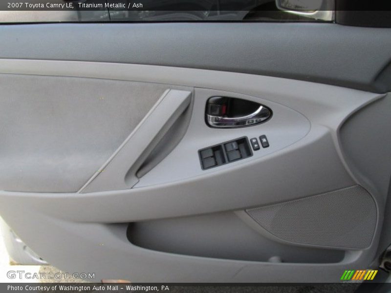 Titanium Metallic / Ash 2007 Toyota Camry LE