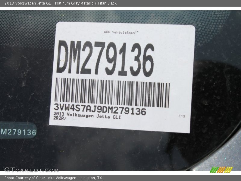 Platinum Gray Metallic / Titan Black 2013 Volkswagen Jetta GLI