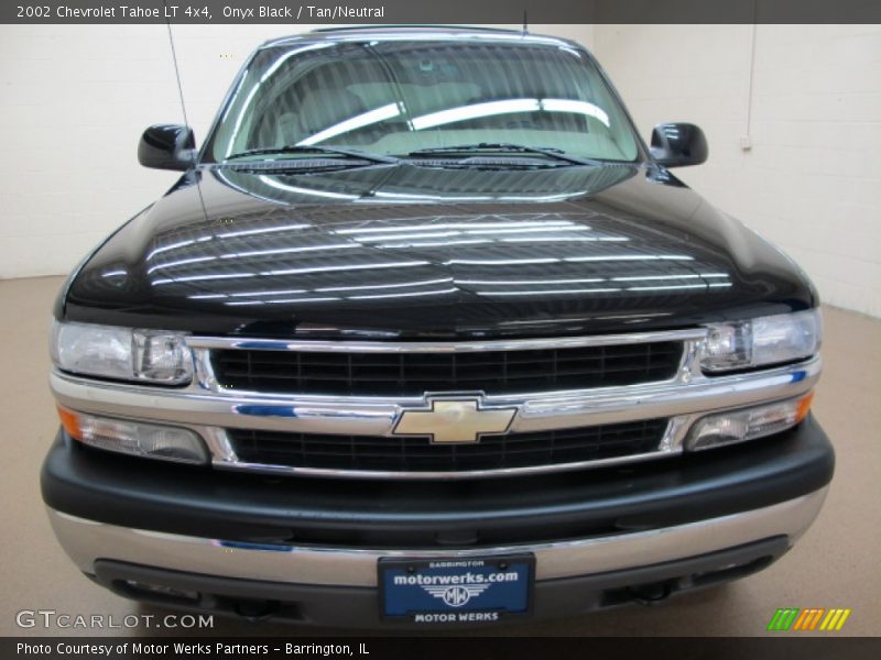 Onyx Black / Tan/Neutral 2002 Chevrolet Tahoe LT 4x4