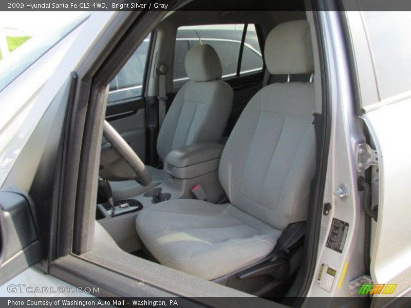 Front Seat of 2009 Santa Fe GLS 4WD