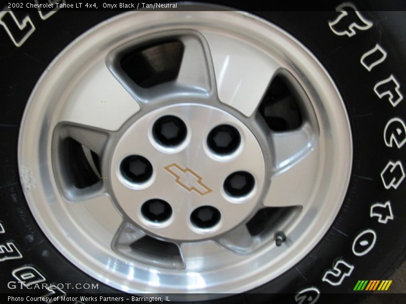 Onyx Black / Tan/Neutral 2002 Chevrolet Tahoe LT 4x4