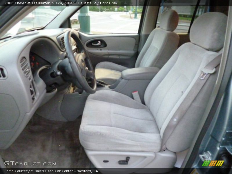 Front Seat of 2006 TrailBlazer LS 4x4