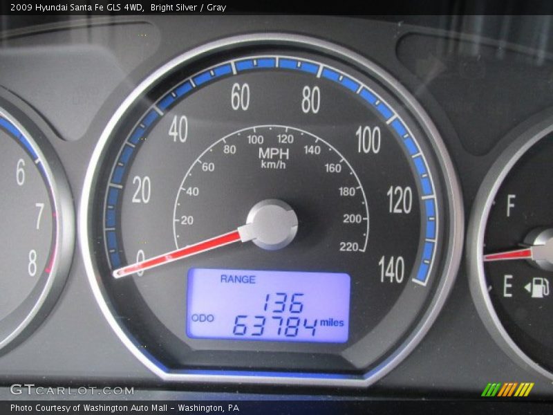 Bright Silver / Gray 2009 Hyundai Santa Fe GLS 4WD