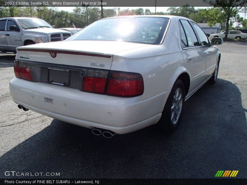 White Diamond / Neutral Shale 2003 Cadillac Seville SLS
