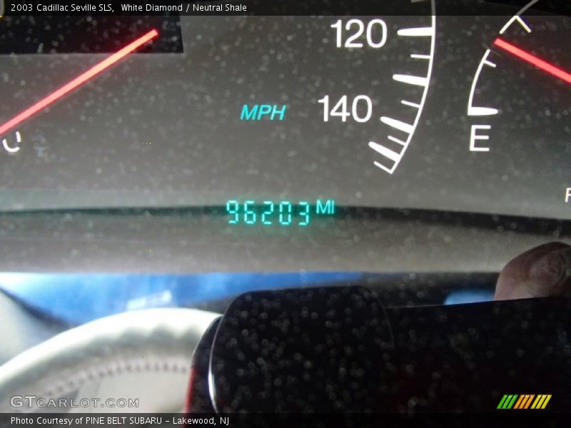 White Diamond / Neutral Shale 2003 Cadillac Seville SLS