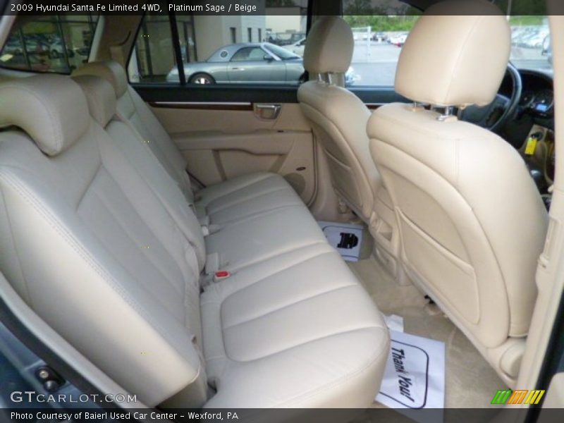 Rear Seat of 2009 Santa Fe Limited 4WD