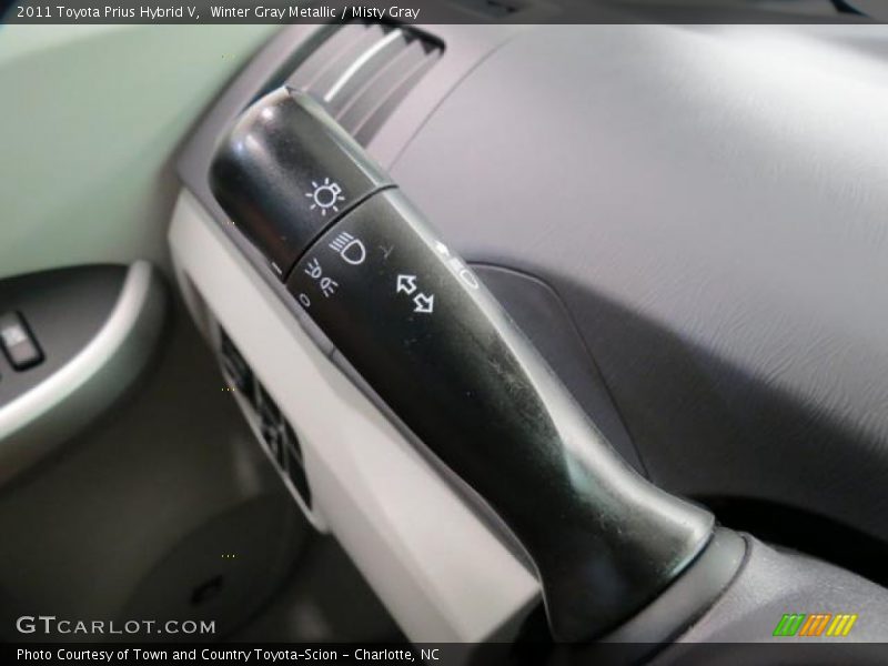 Winter Gray Metallic / Misty Gray 2011 Toyota Prius Hybrid V