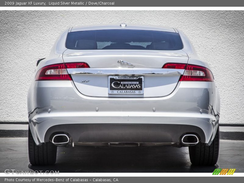 Liquid Silver Metallic / Dove/Charcoal 2009 Jaguar XF Luxury