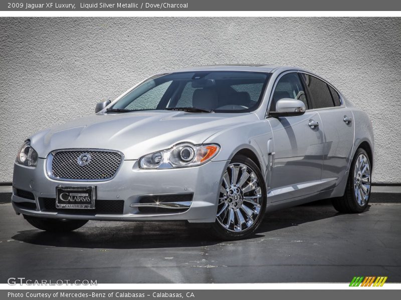 Liquid Silver Metallic / Dove/Charcoal 2009 Jaguar XF Luxury