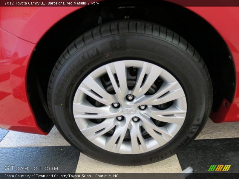 Barcelona Red Metallic / Ivory 2012 Toyota Camry LE