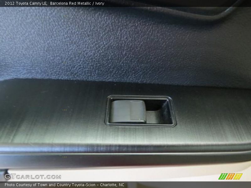 Barcelona Red Metallic / Ivory 2012 Toyota Camry LE