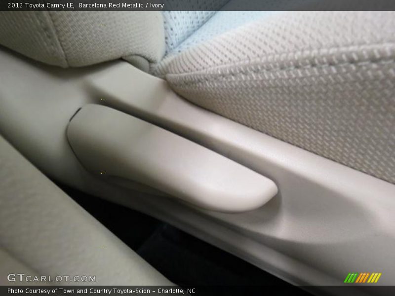 Barcelona Red Metallic / Ivory 2012 Toyota Camry LE