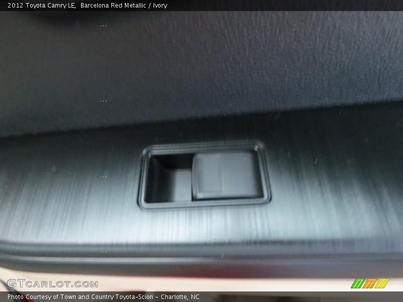 Barcelona Red Metallic / Ivory 2012 Toyota Camry LE