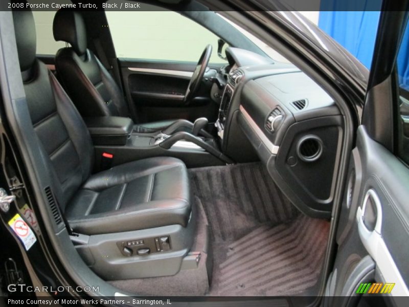 Front Seat of 2008 Cayenne Turbo