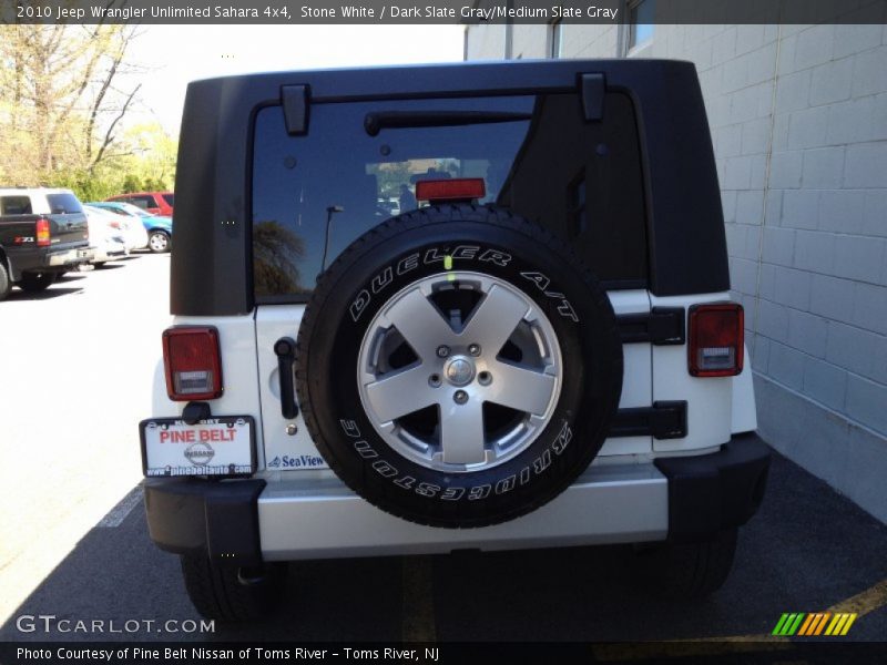 Stone White / Dark Slate Gray/Medium Slate Gray 2010 Jeep Wrangler Unlimited Sahara 4x4