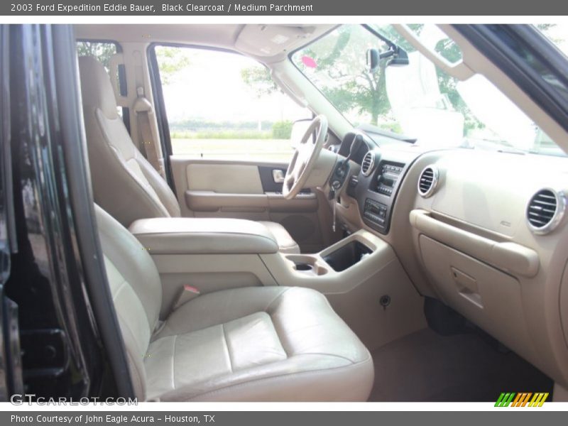 Black Clearcoat / Medium Parchment 2003 Ford Expedition Eddie Bauer
