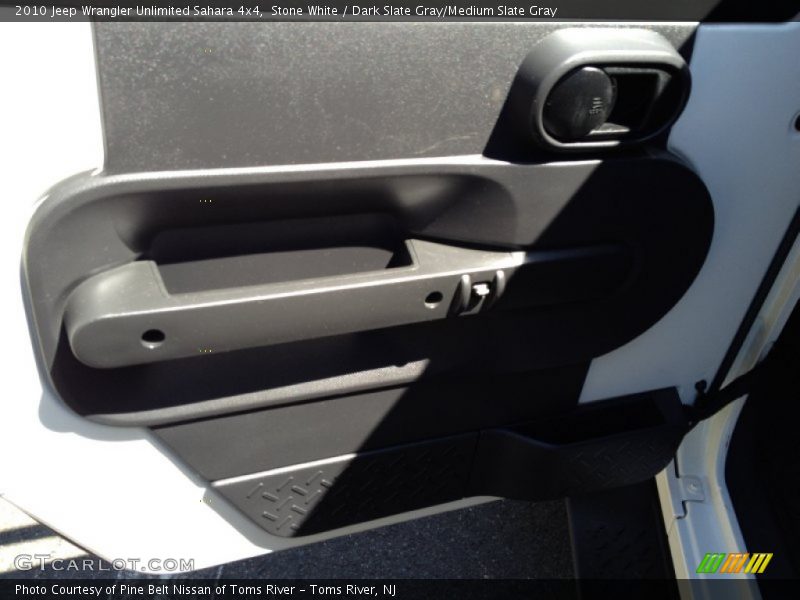 Stone White / Dark Slate Gray/Medium Slate Gray 2010 Jeep Wrangler Unlimited Sahara 4x4