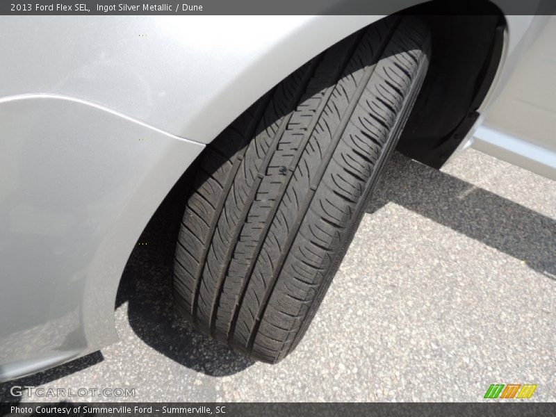 Ingot Silver Metallic / Dune 2013 Ford Flex SEL