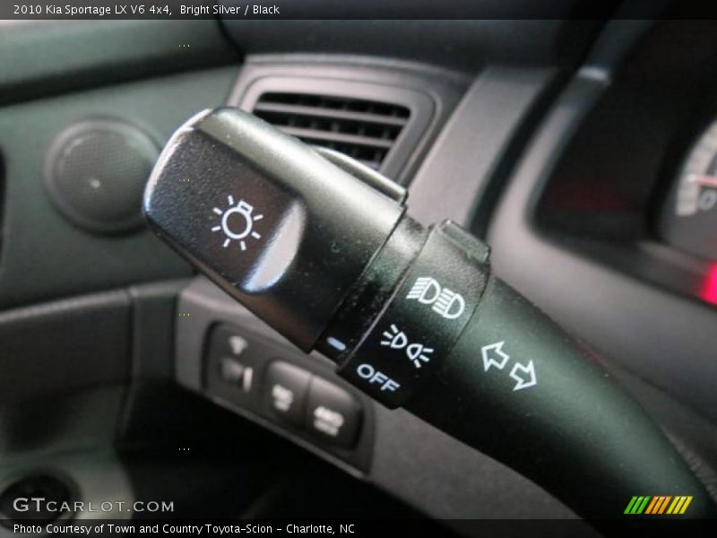 Controls of 2010 Sportage LX V6 4x4