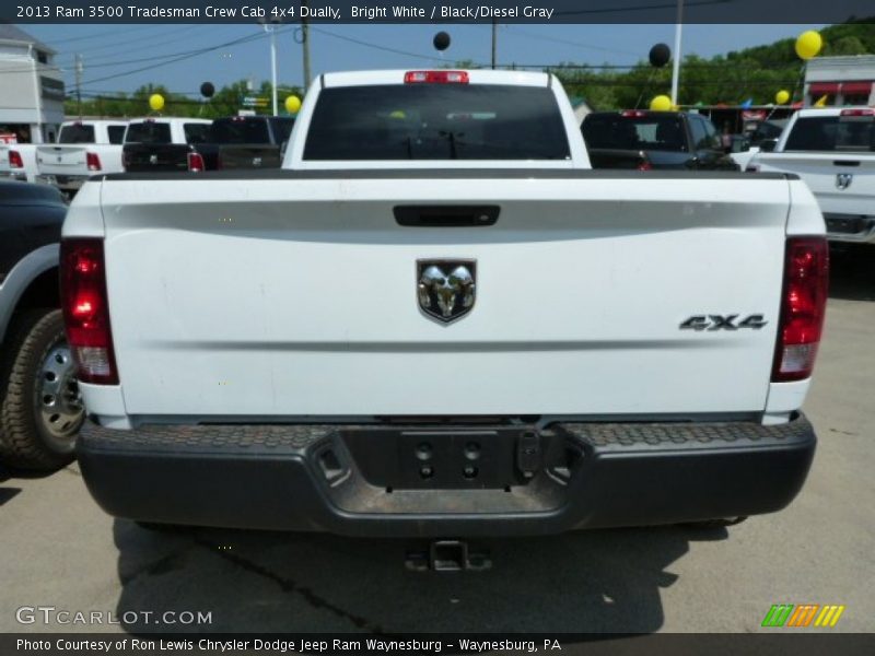 Bright White / Black/Diesel Gray 2013 Ram 3500 Tradesman Crew Cab 4x4 Dually