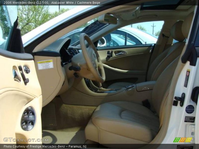 Alabaster White / Cashmere Beige 2006 Mercedes-Benz CLS 500