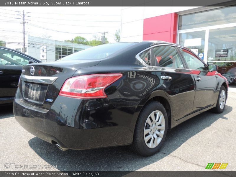 Super Black / Charcoal 2013 Nissan Altima 2.5 S