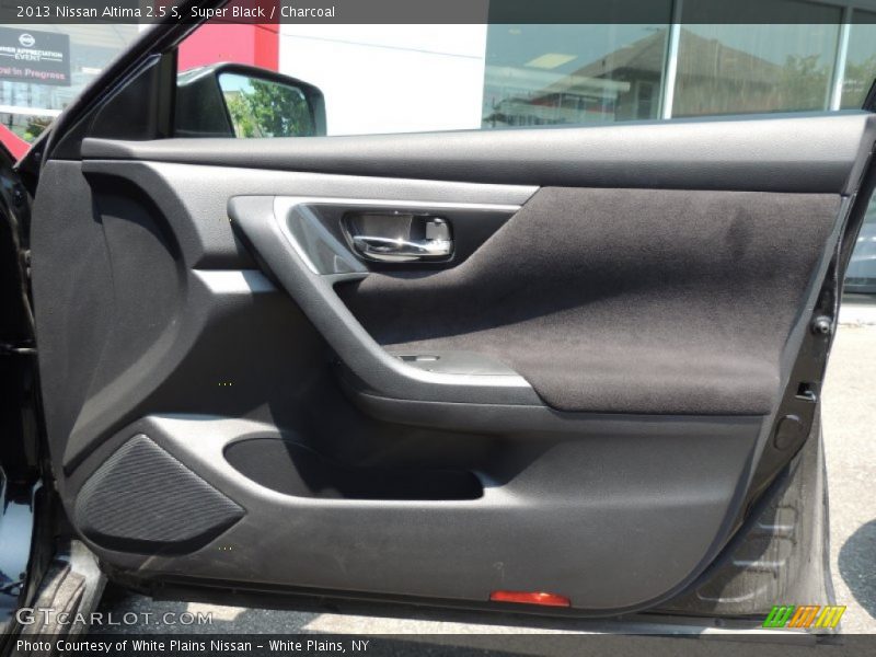 Super Black / Charcoal 2013 Nissan Altima 2.5 S