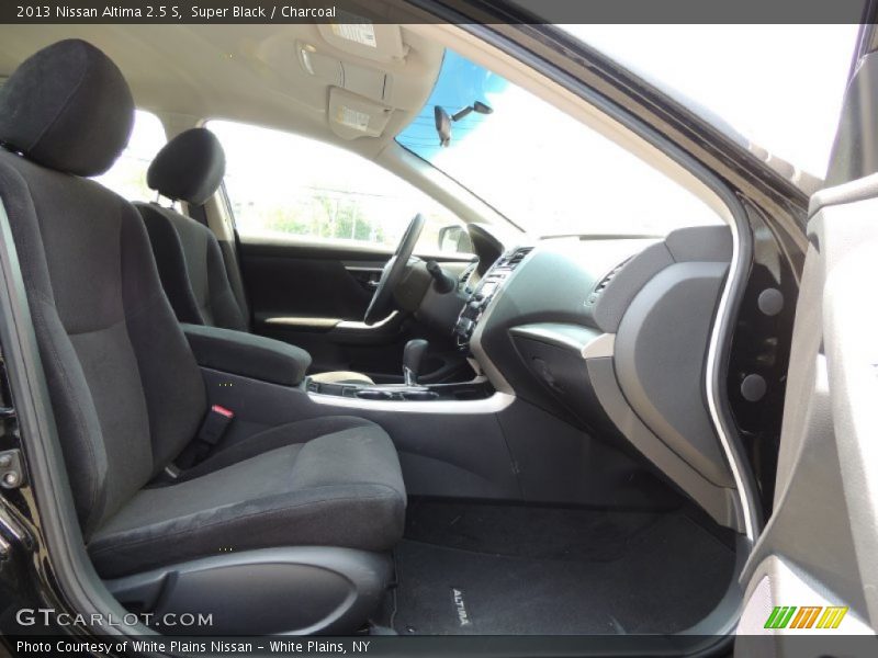 Super Black / Charcoal 2013 Nissan Altima 2.5 S