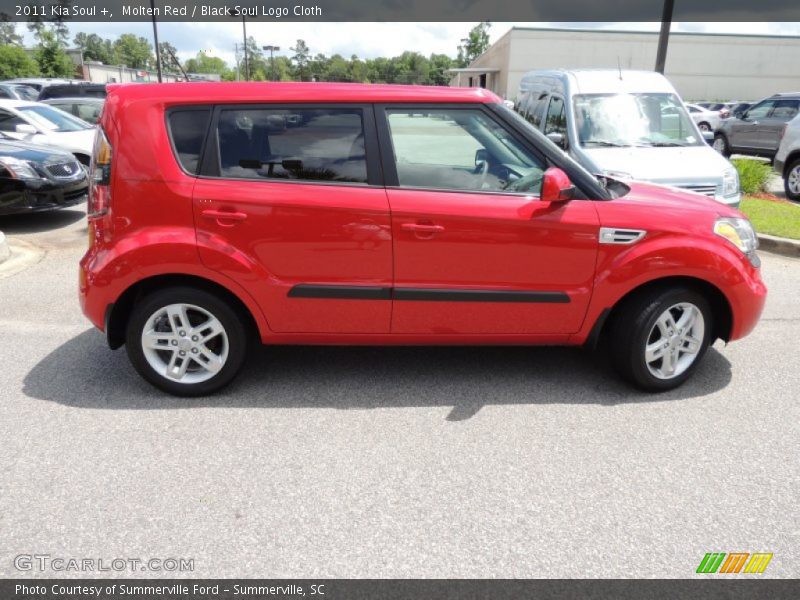 Molten Red / Black Soul Logo Cloth 2011 Kia Soul +