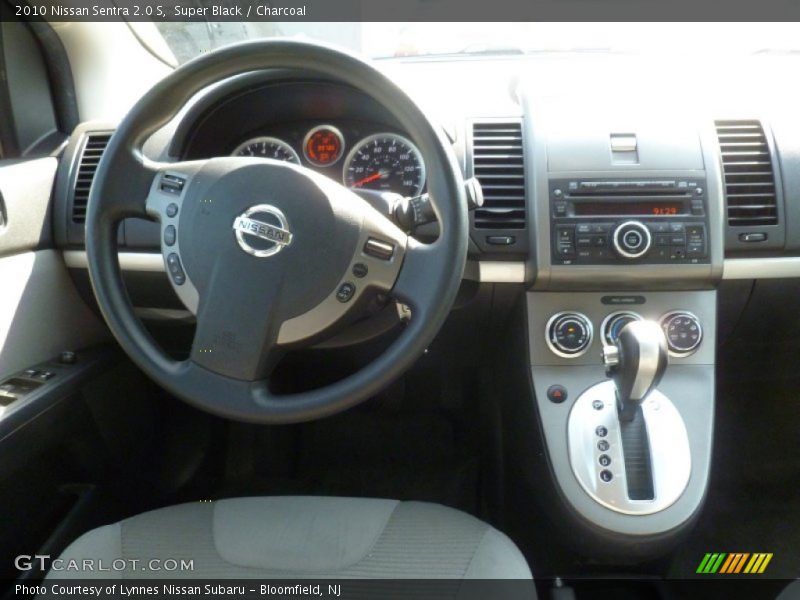 Super Black / Charcoal 2010 Nissan Sentra 2.0 S