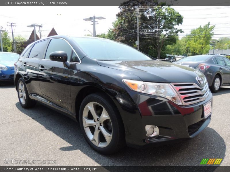 Black / Ivory 2010 Toyota Venza V6